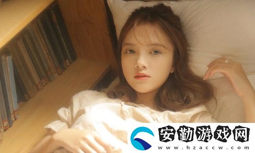 一邊下奶一吃敷視頻53分鐘
